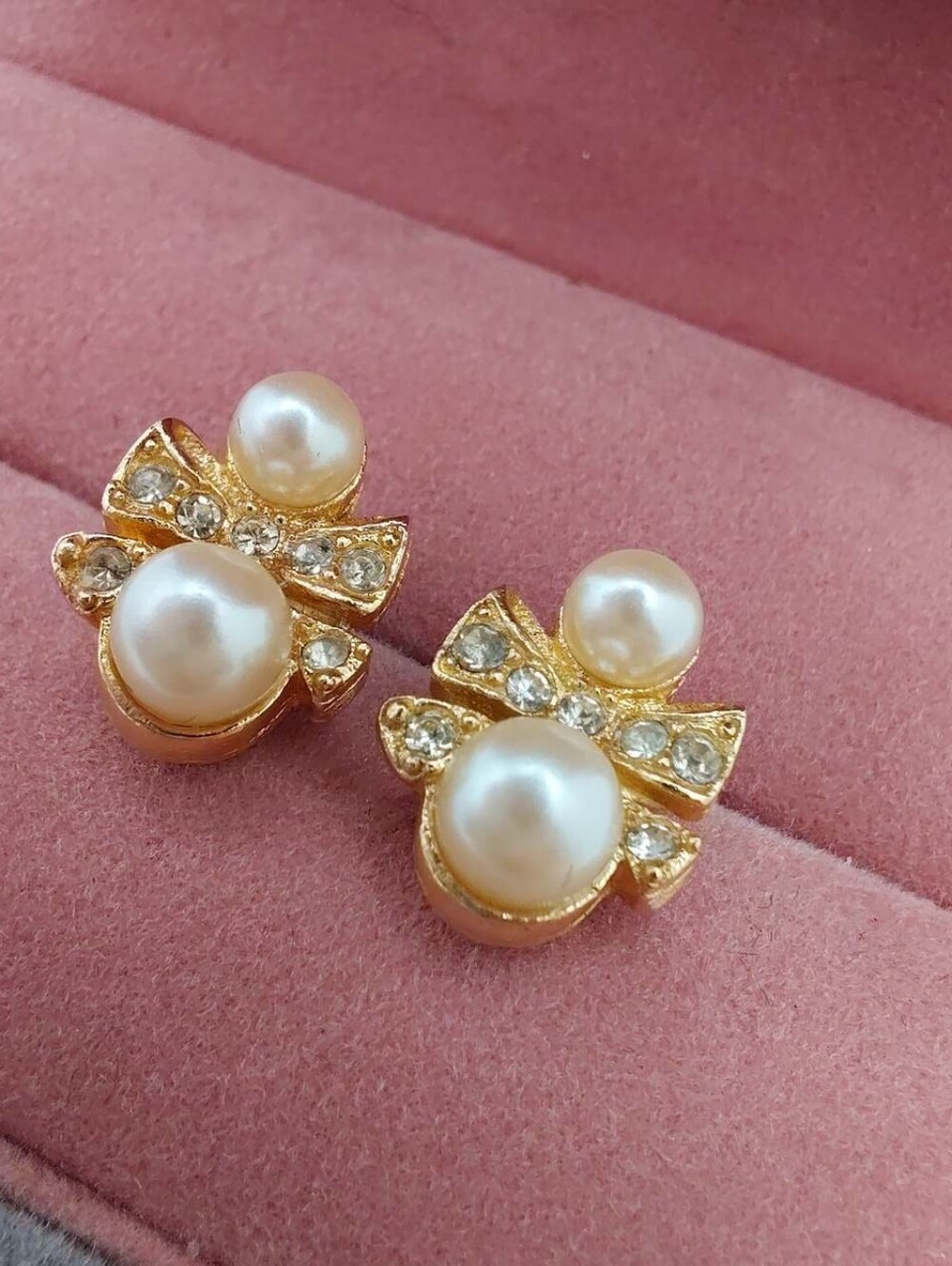 Richelieu Pearl and Crystal Bow Pierced Post Earrings Goldtone Classic Chic